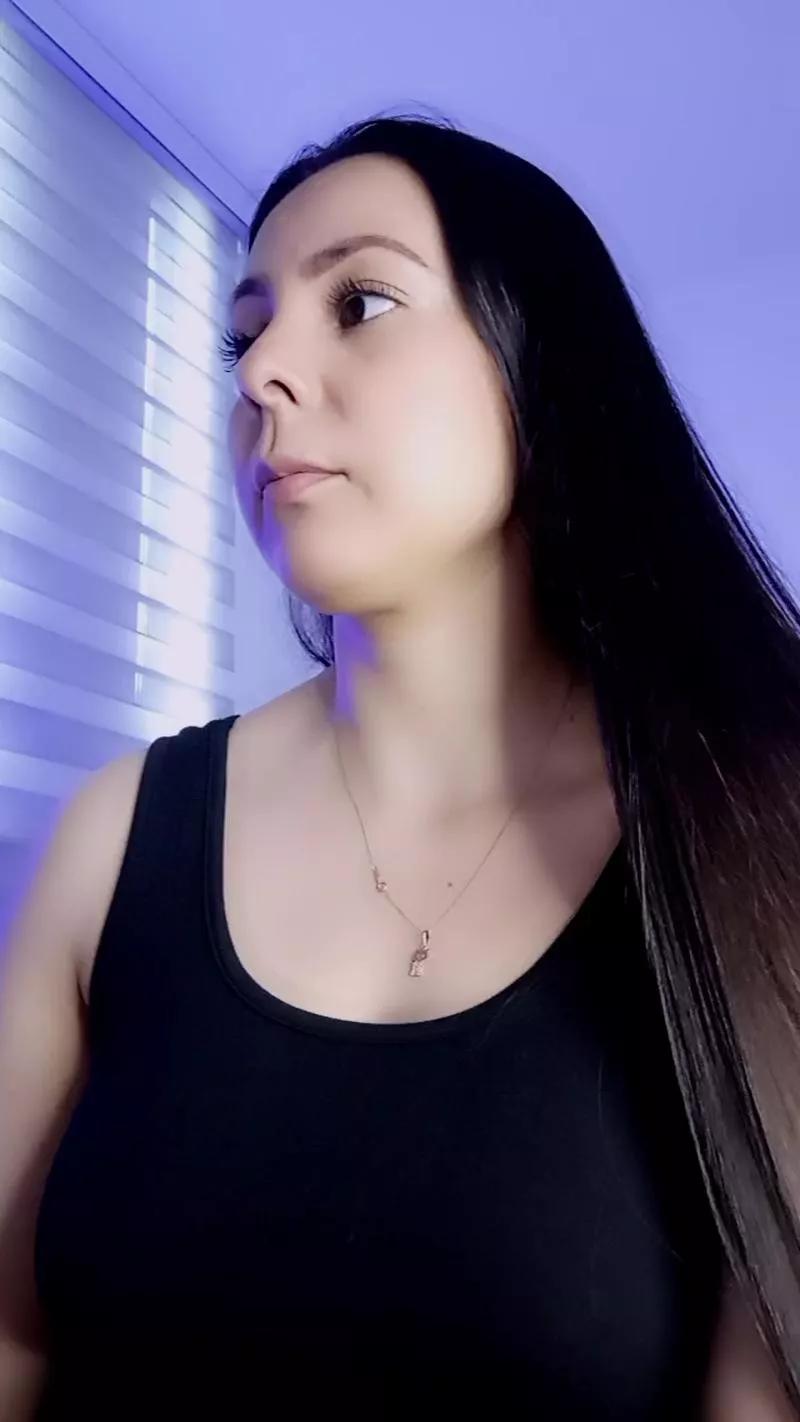 MonyCat_ on Cam4 