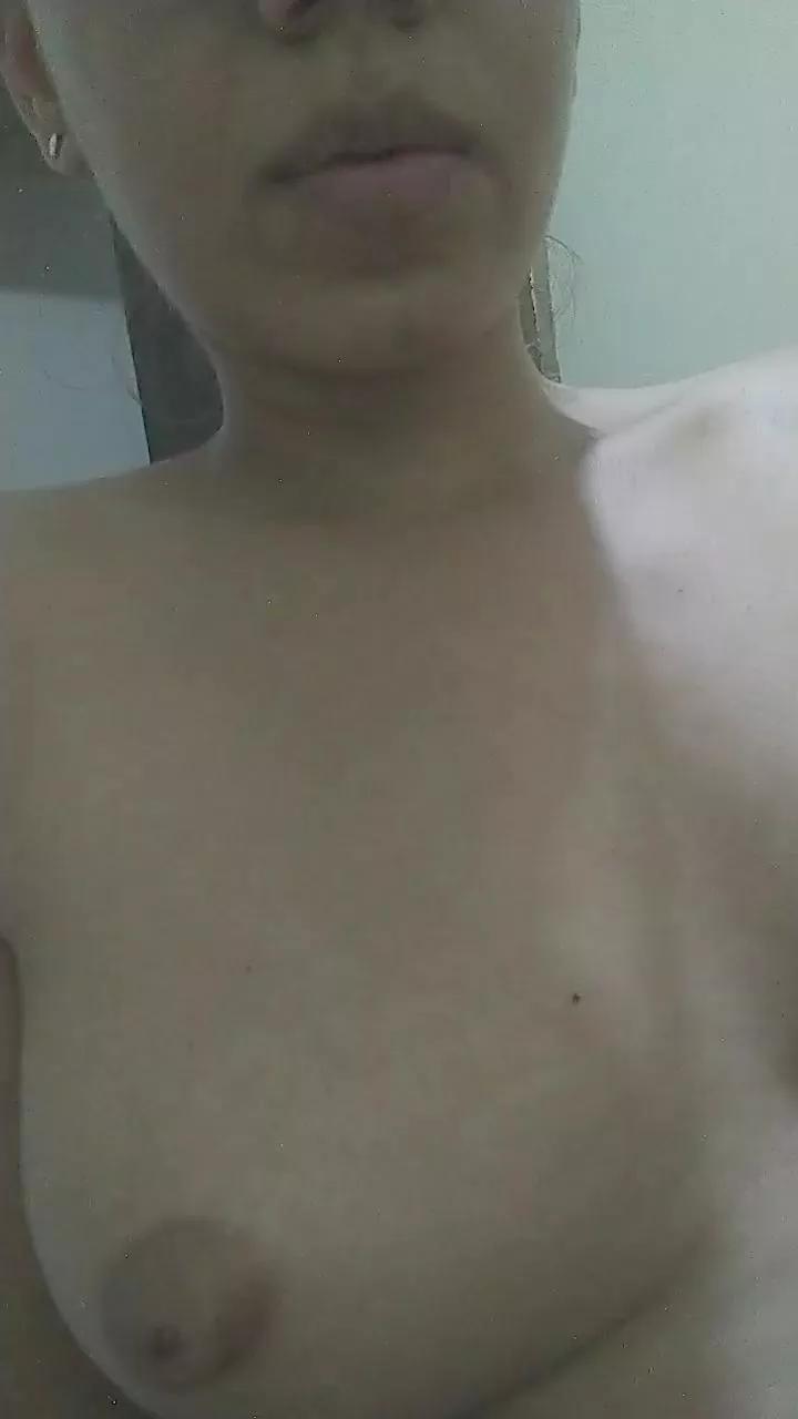 Mora69x on Cam4 