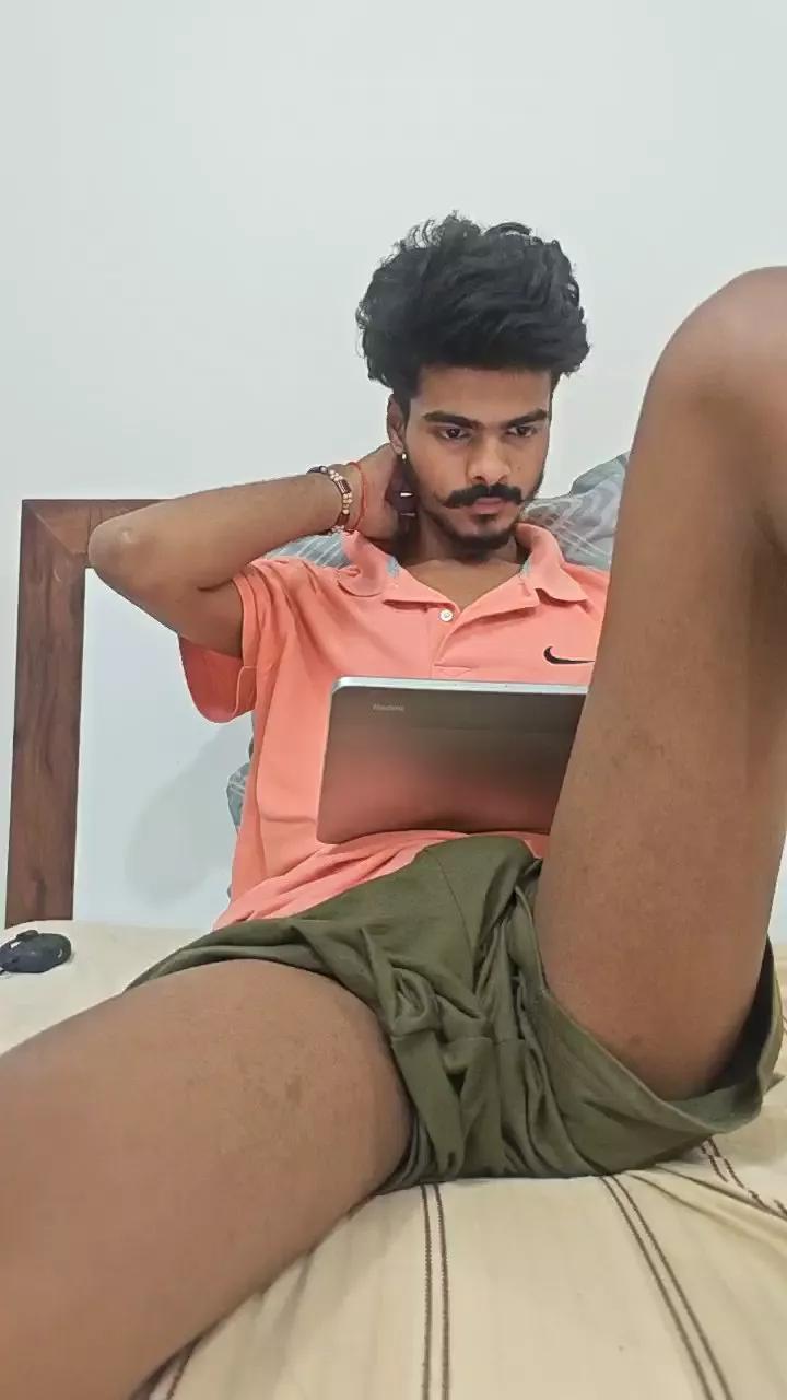 Mrbuddy85 on Cam4 