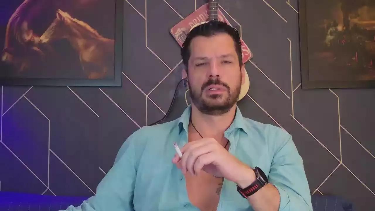 Offline MrSunday on Cam4