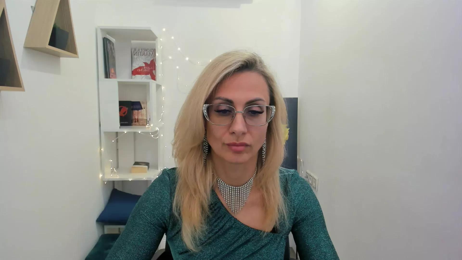 MuseOfStage on Cam4 