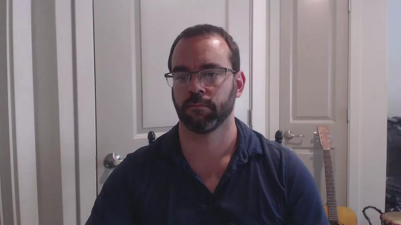 MysticWizard369 on Cam4