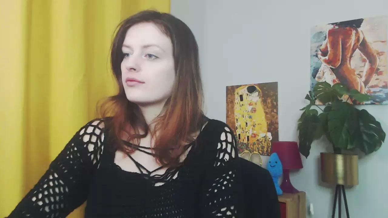 nadine_lust on Cam4 