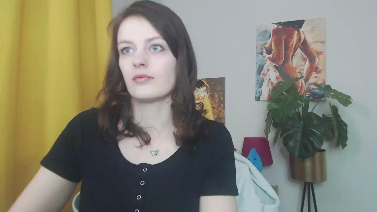 nadine_lust on Cam4 