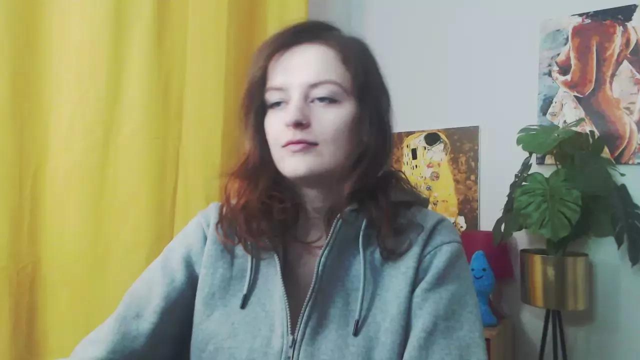 nadine_lust on Cam4 