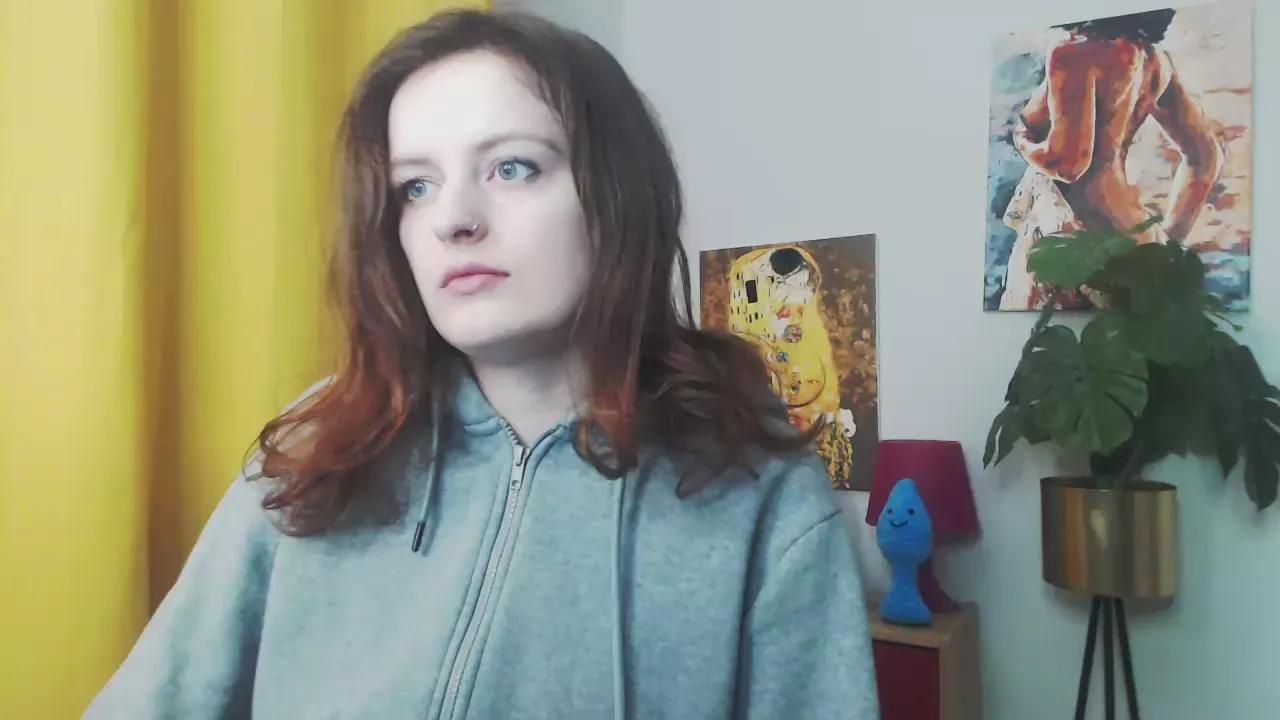 nadine_lust on Cam4 