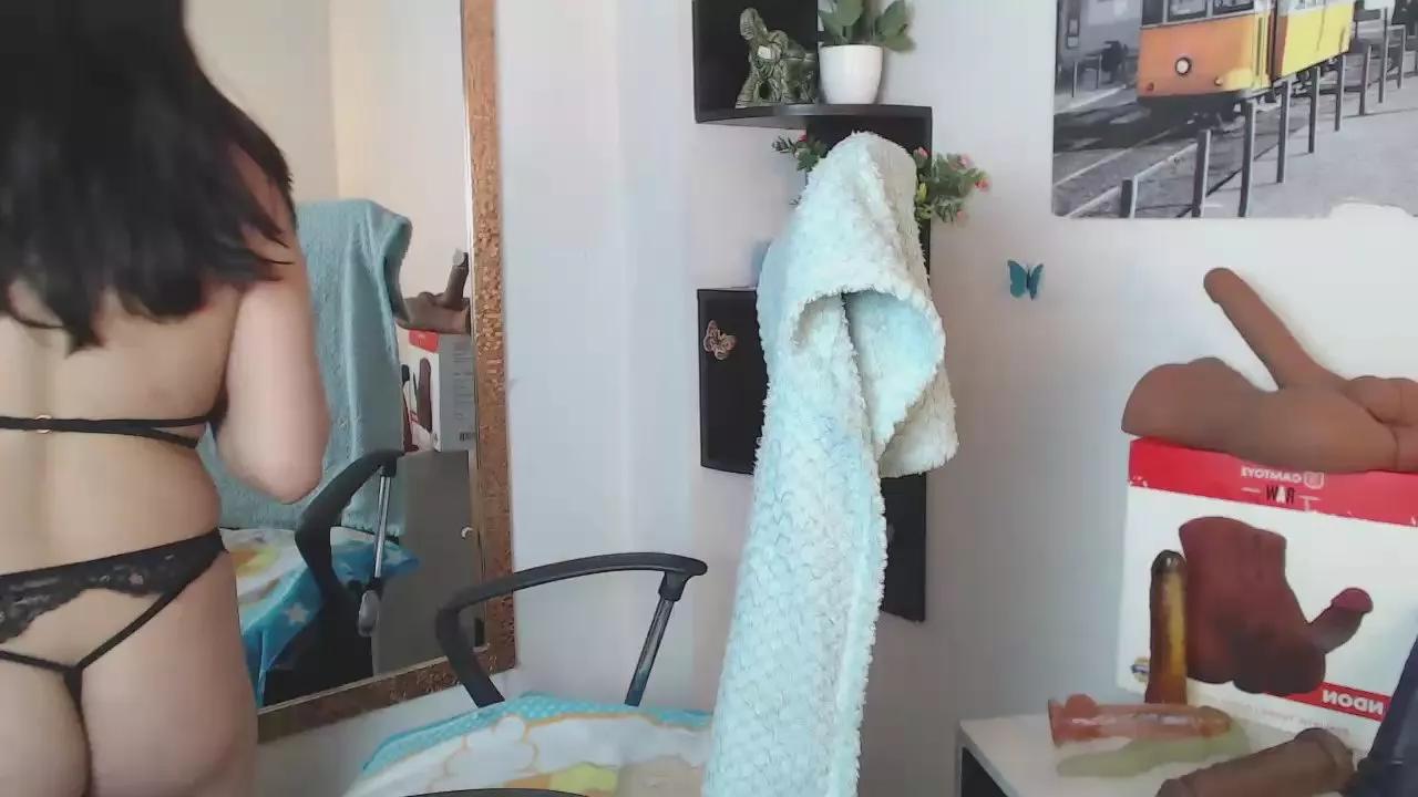 Nany_Pretty on Cam4 