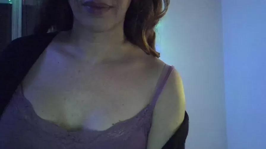 naughtyxana on Cam4 