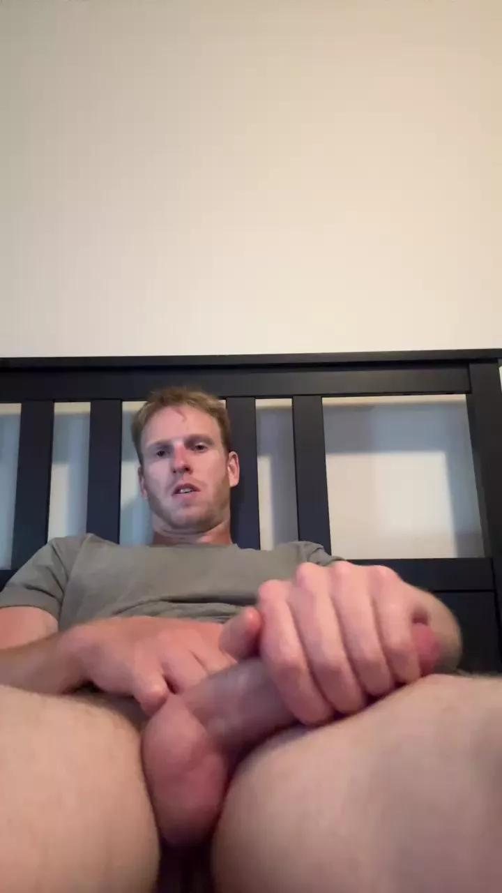 NeilCage66 on Cam4 