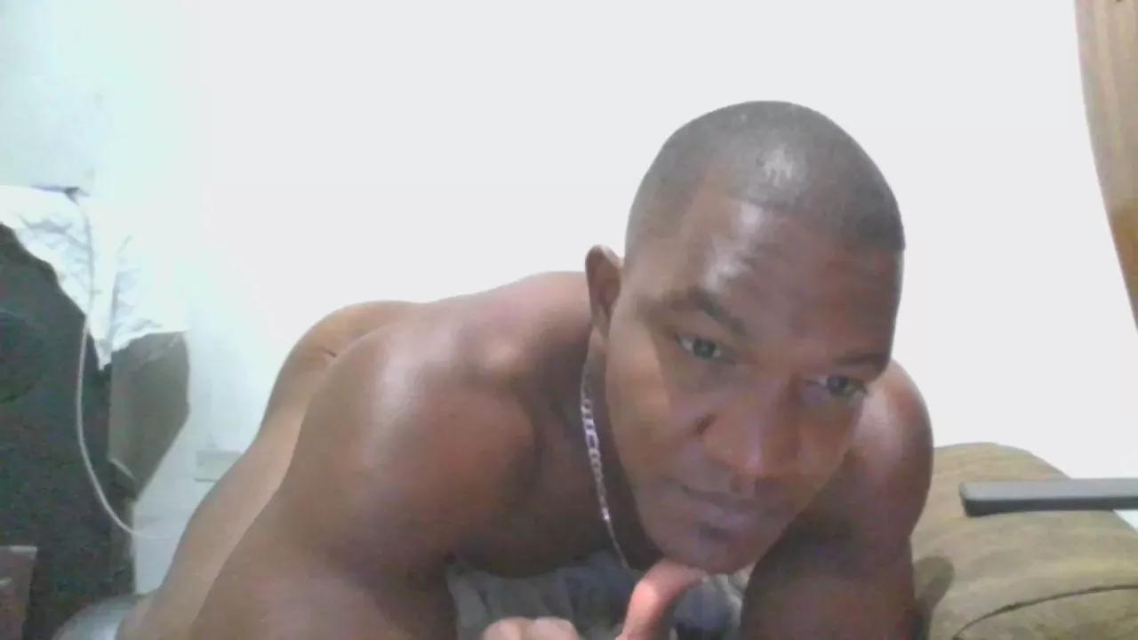 Offline nenuco8 on Cam4