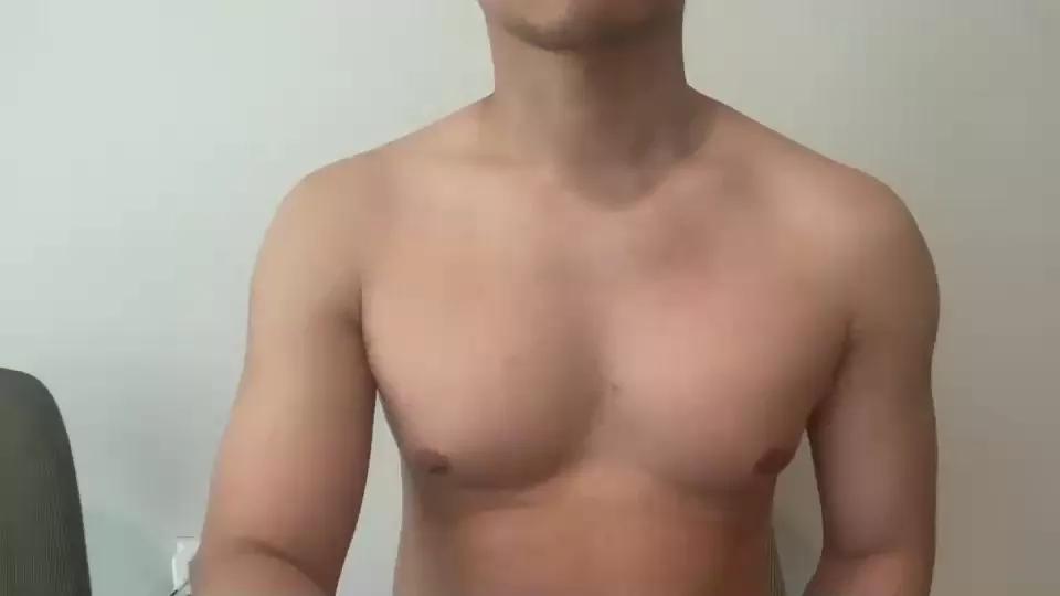 newbenson on Cam4 