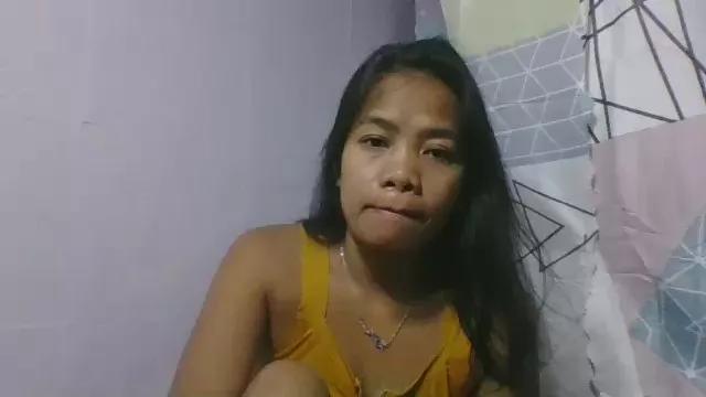 newlovelymom on Cam4 