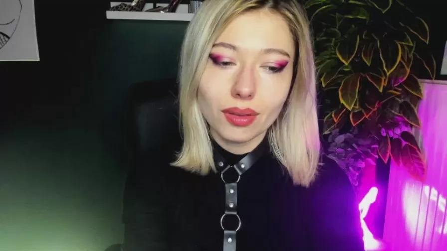 niceHEIDI on Cam4 