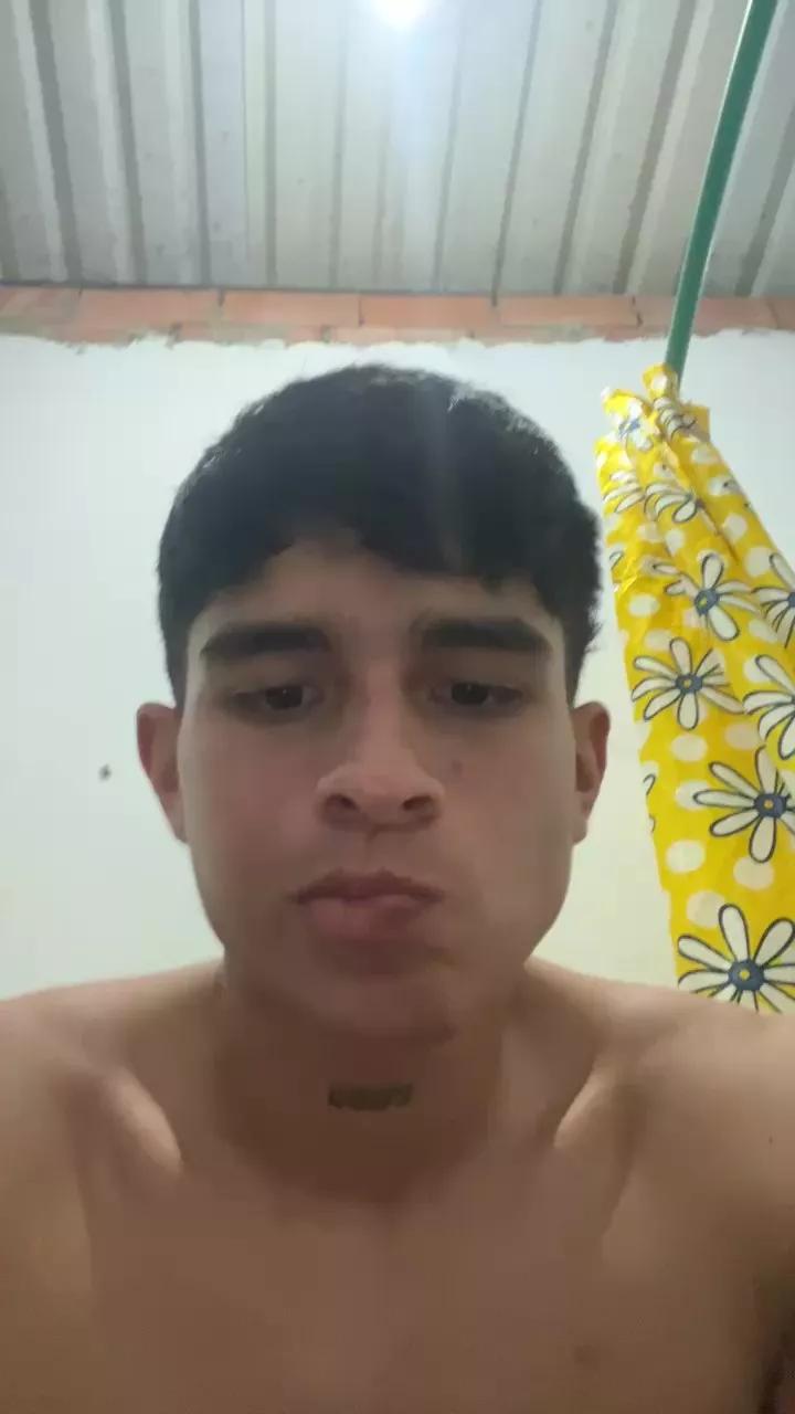 nick_05 on Cam4 