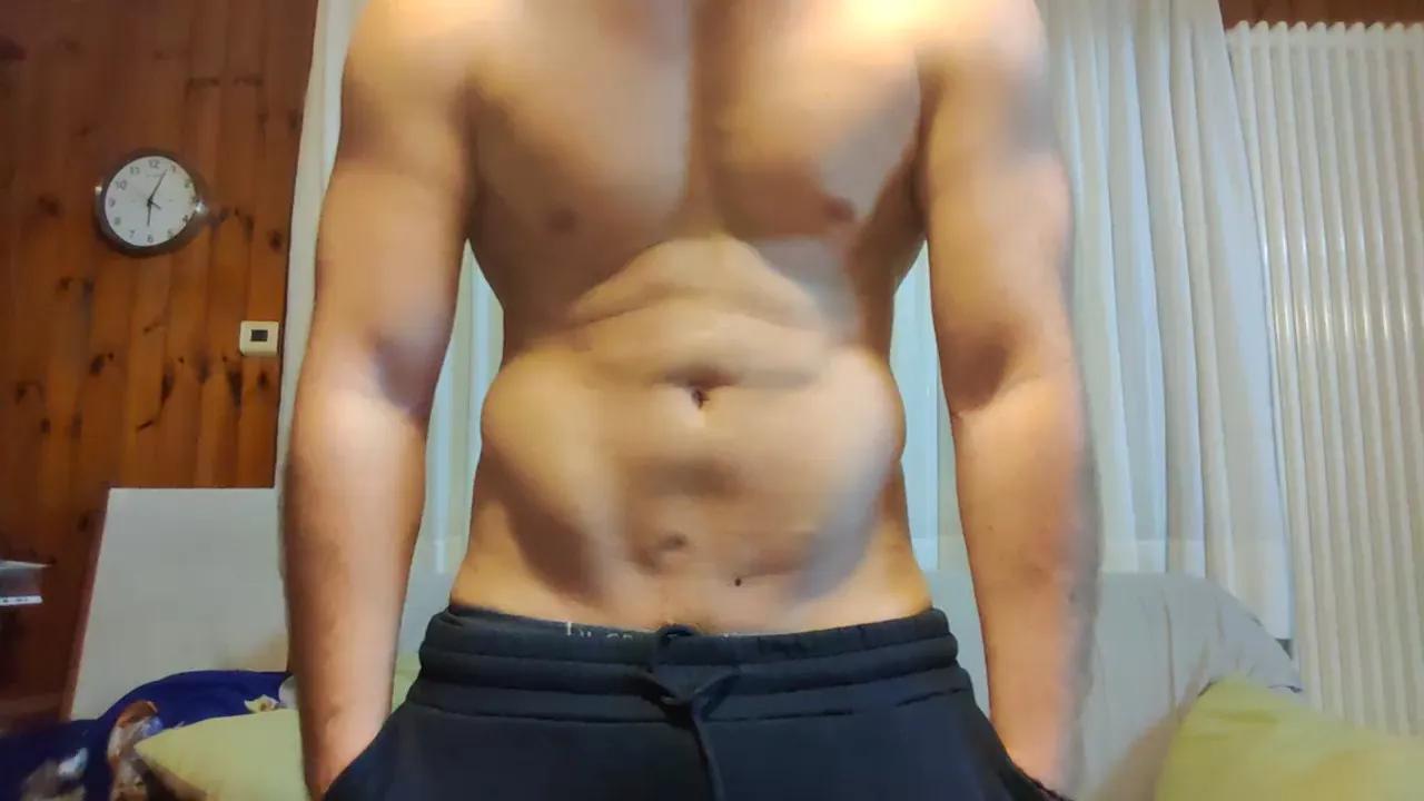 Cute NickHolden90___ wants you to fuck his body now NickHolden90___ from Cam4