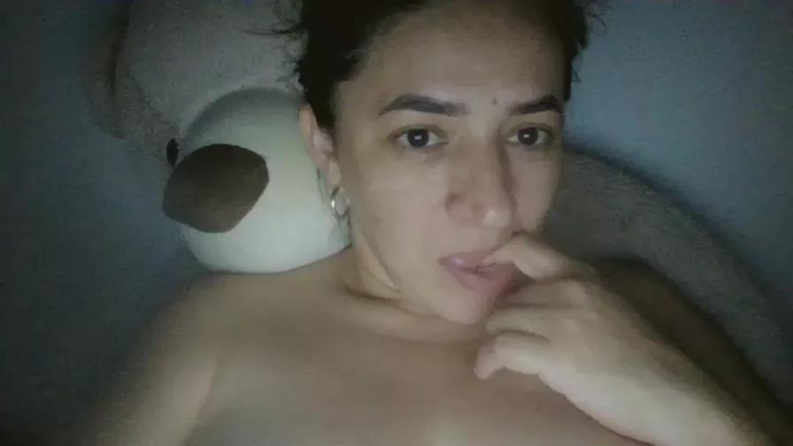 Offline nicol_squirt on Cam4