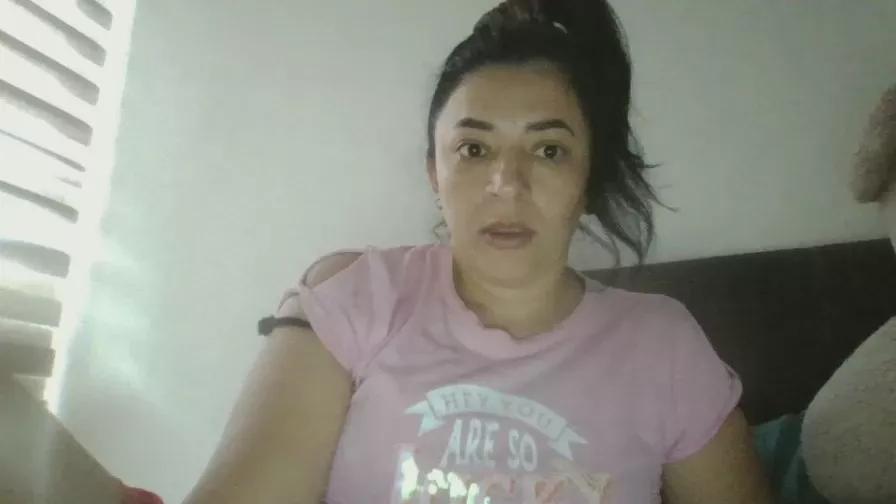 Offline nicol_squirt on Cam4