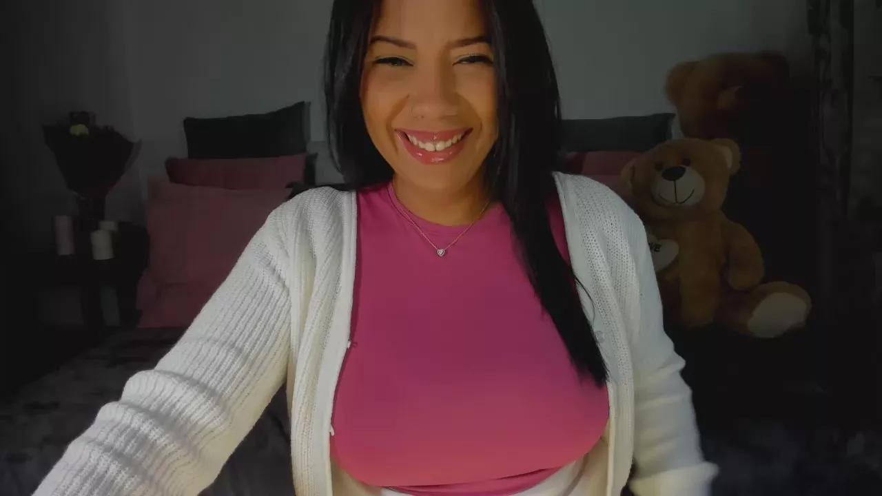 NicolePasqualot on Cam4 