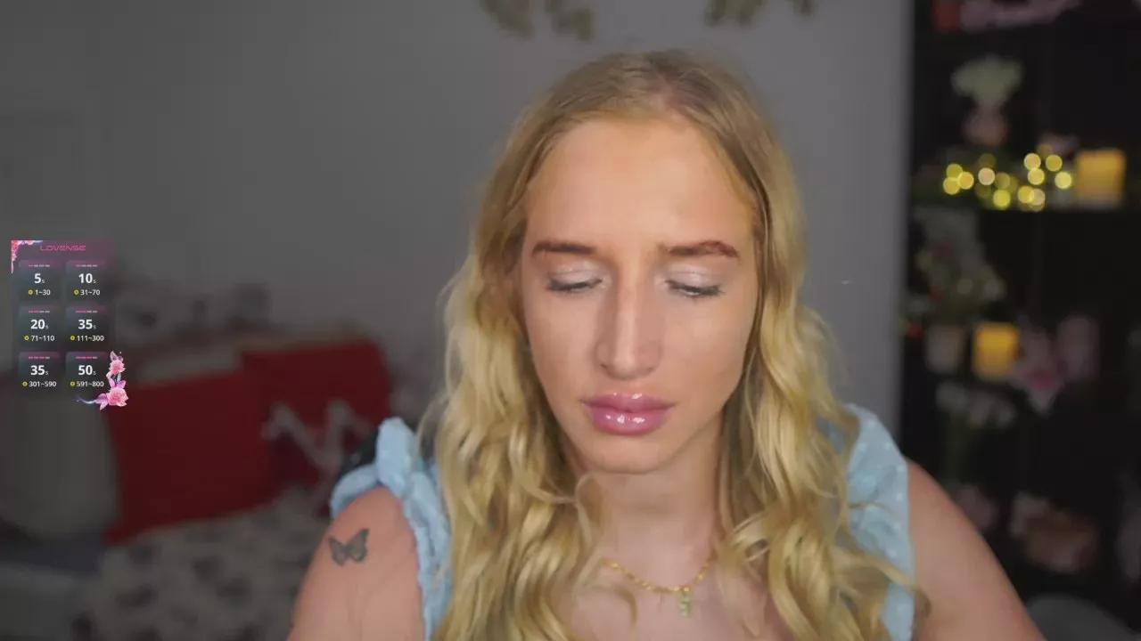 Nicolette__Shea on Cam4 