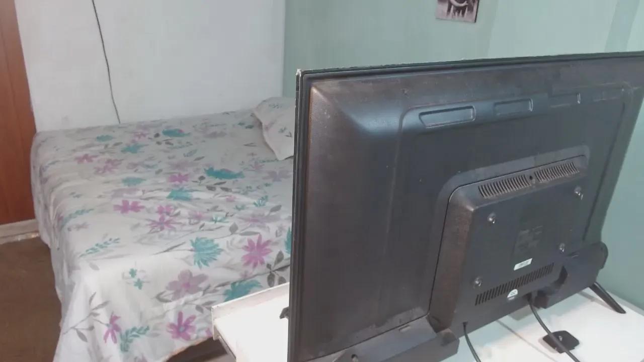 Sweet nicollesanders from Cam4 nicollesanders from Cam4