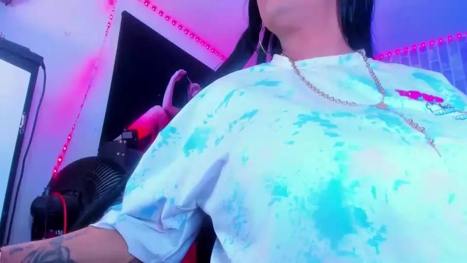 NIKITA_S7S on Cam4 