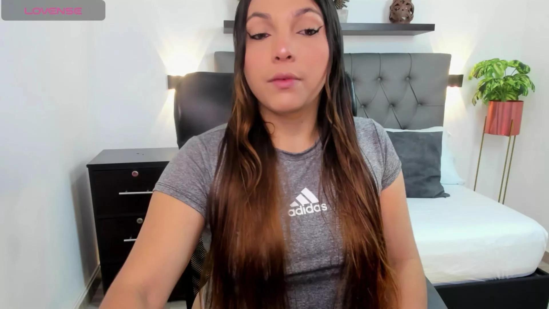nora22xx on Cam4 