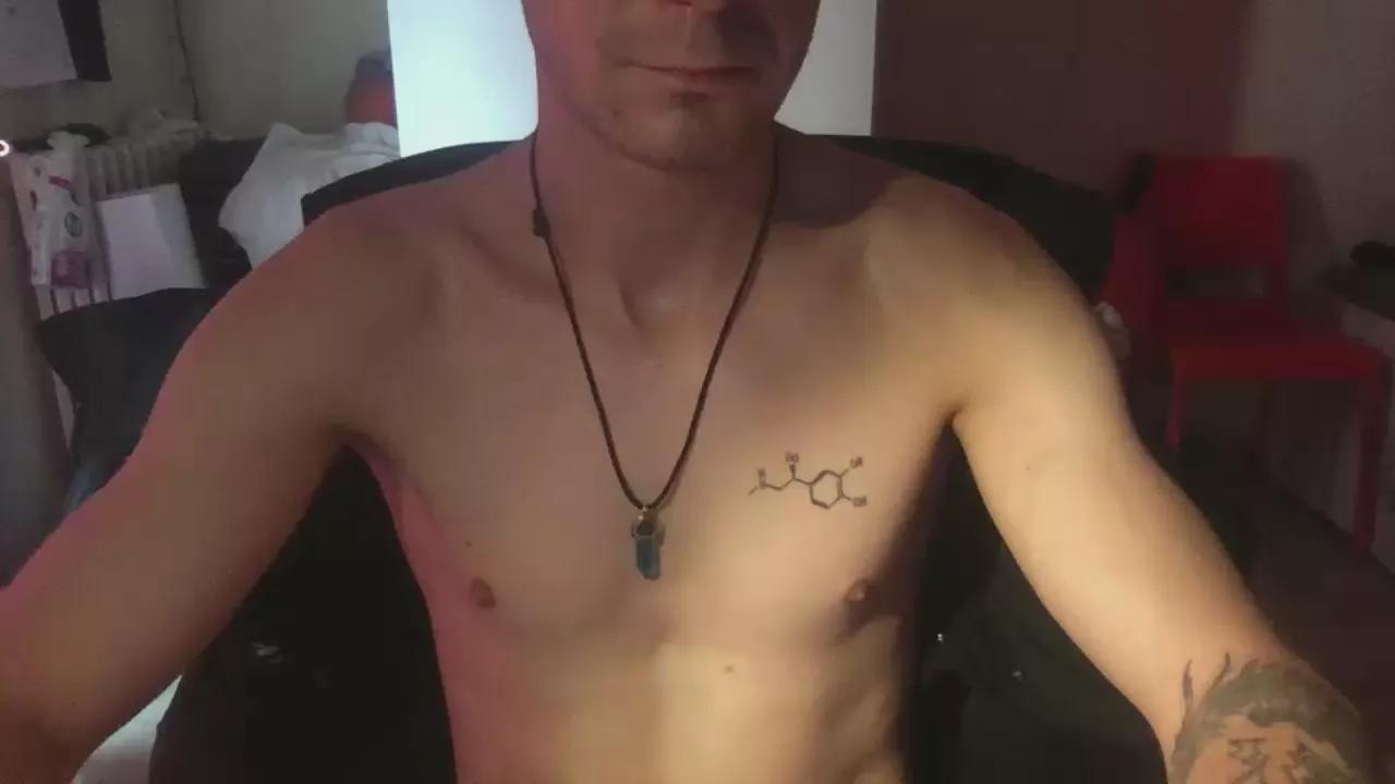 notbadshorty on Cam4 