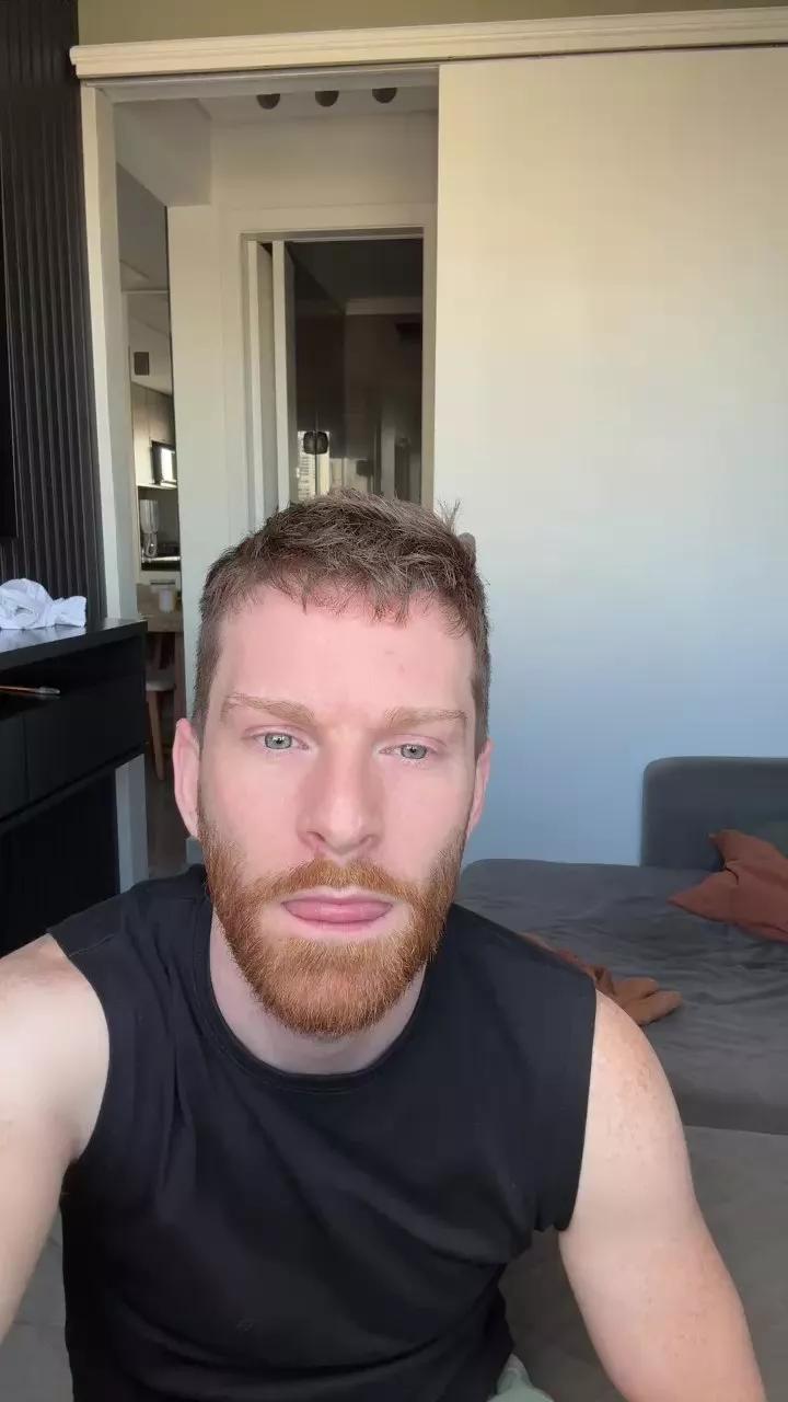 Nyuper on Cam4