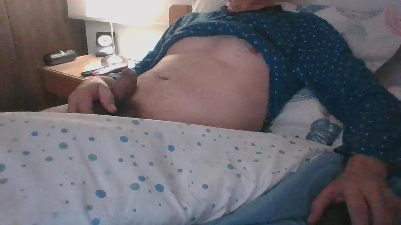 ocorrea1 on Cam4 