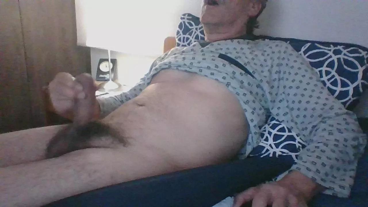 ocorrea1 on Cam4 