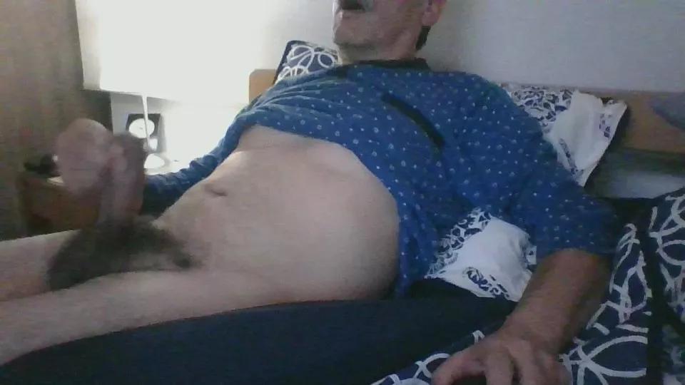 ocorrea1 on Cam4 