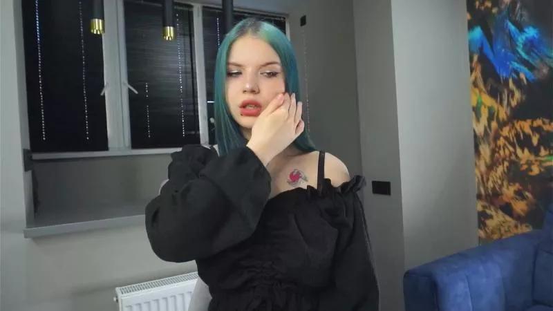 OdelinaDwinell on Cam4 