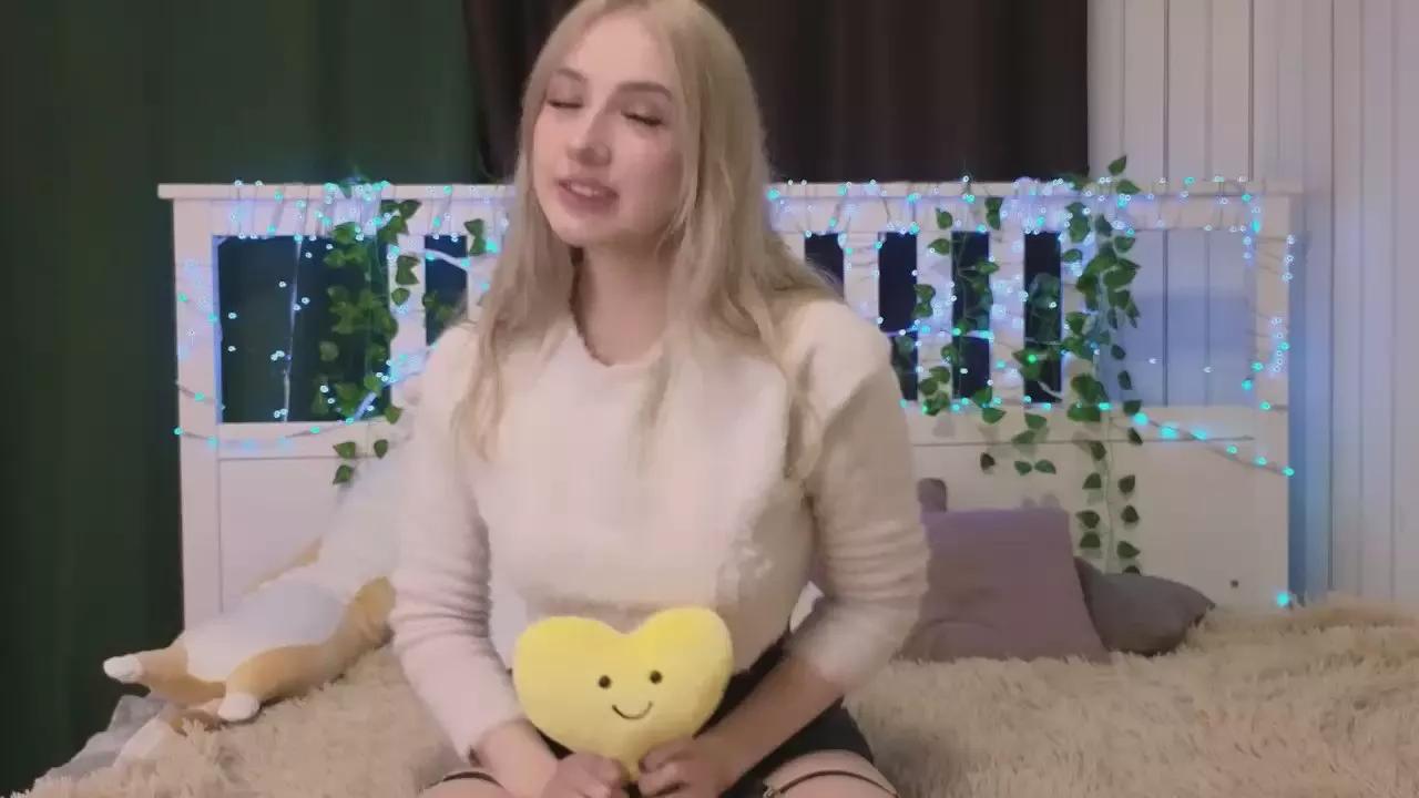 OdelynaCornett on Cam4 
