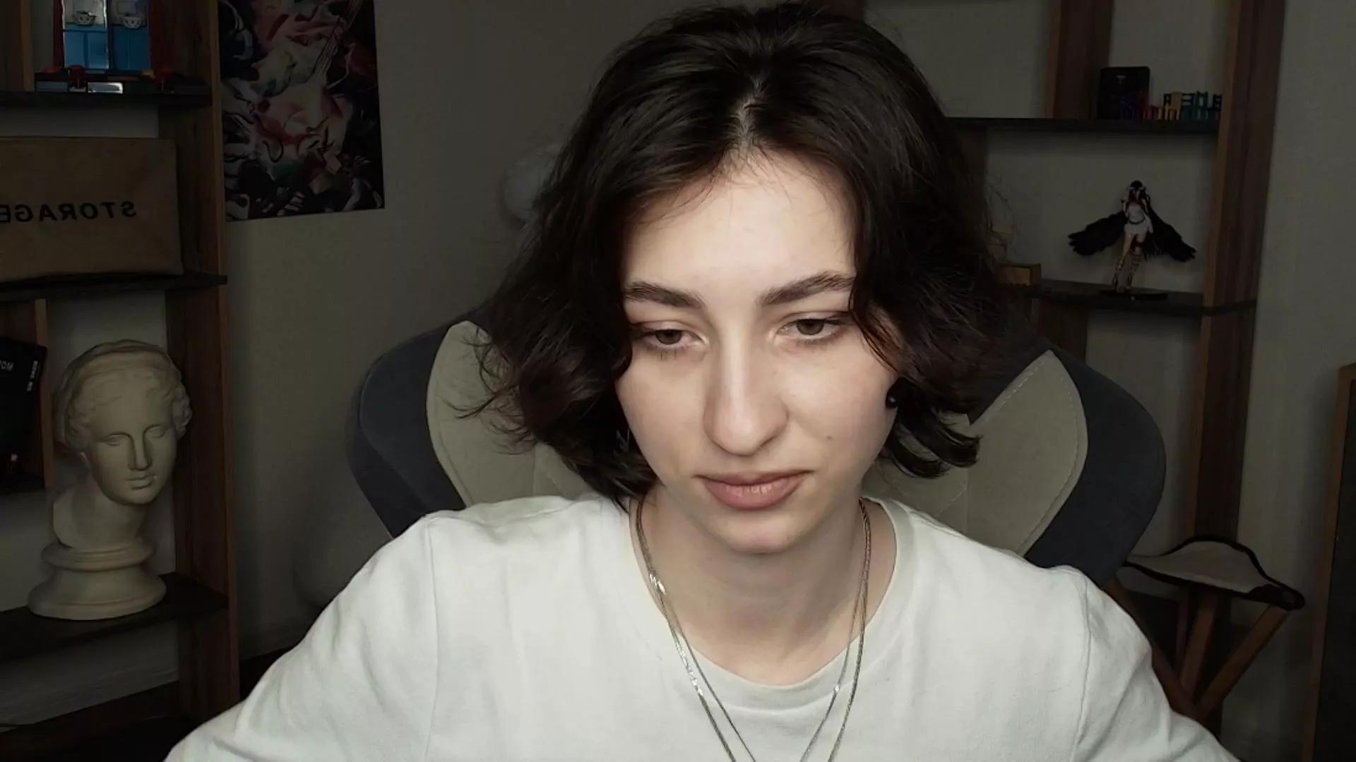 OdetteEarney on Cam4 