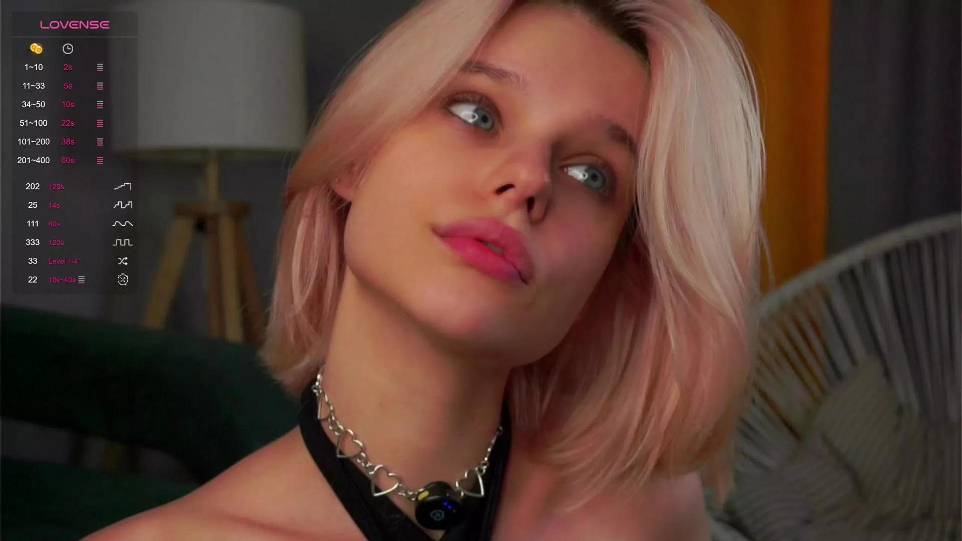 Offline OdetteFarran on Cam4