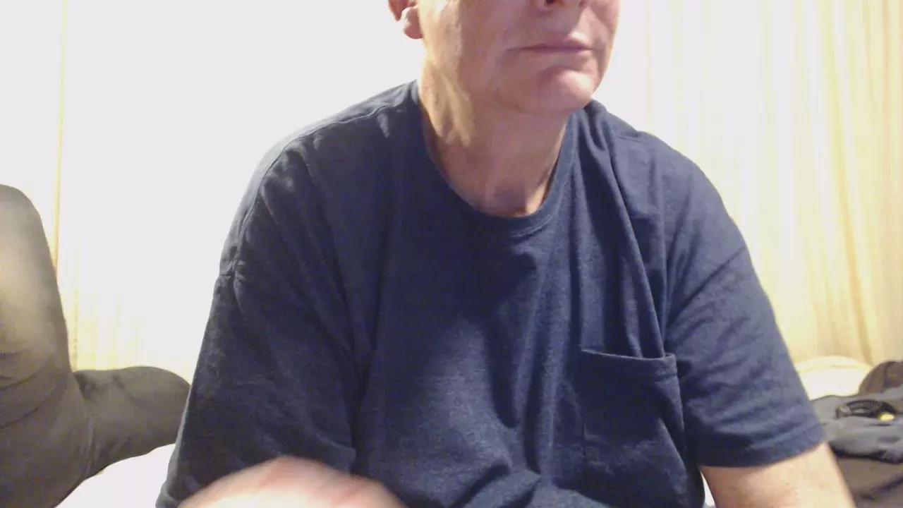 Oldbutwild on Cam4 