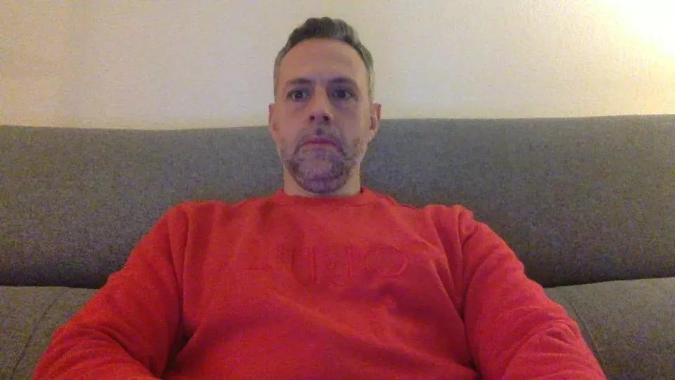 omarbig88 on Cam4 