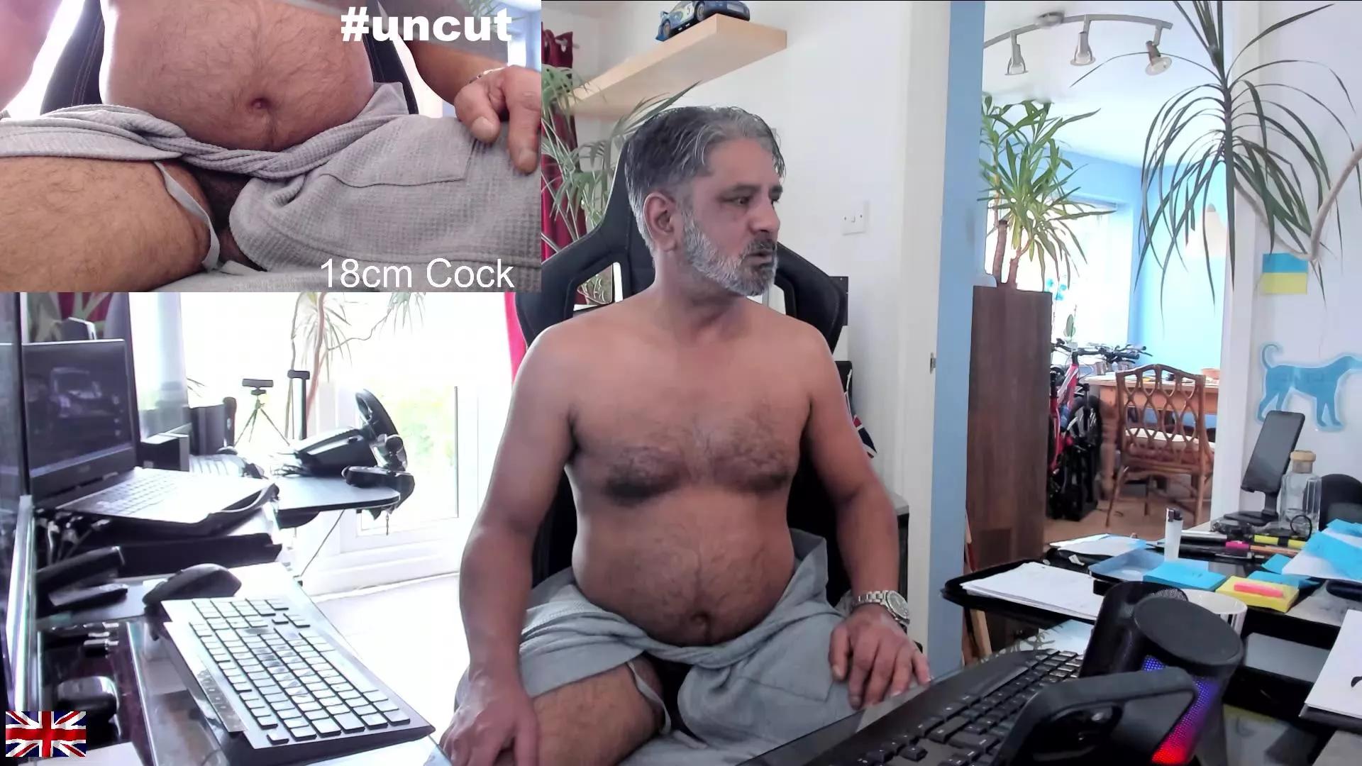 OnlineBossUK on Cam4
