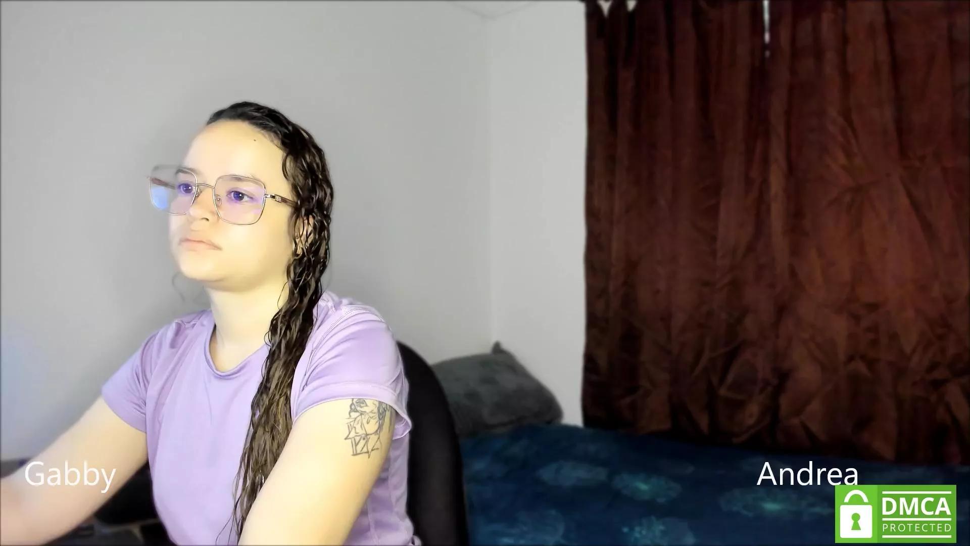 our_secret_01 on Cam4 
