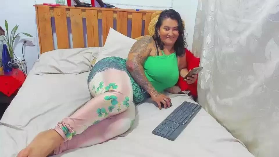 pamelaruiizz_ on Cam4 