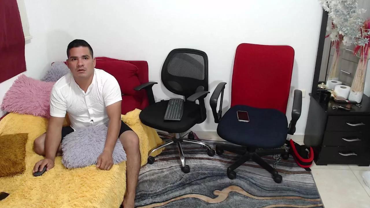 paola_jara18 on Cam4 