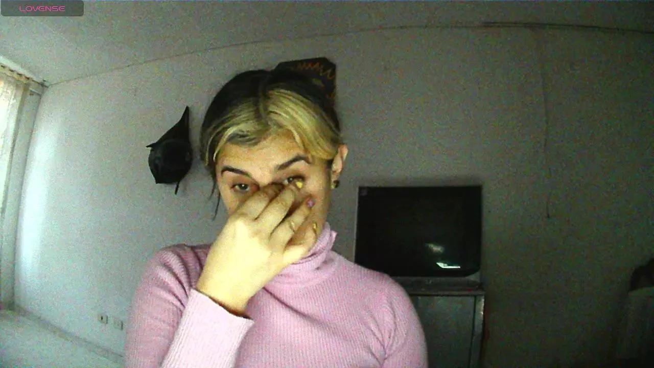 Freechat pasionatefire on Cam4