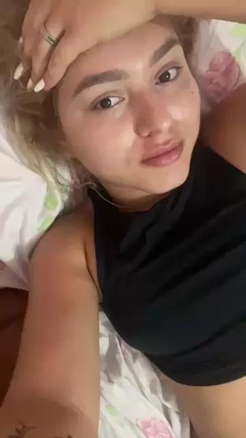 Patricia_bunny on Cam4 