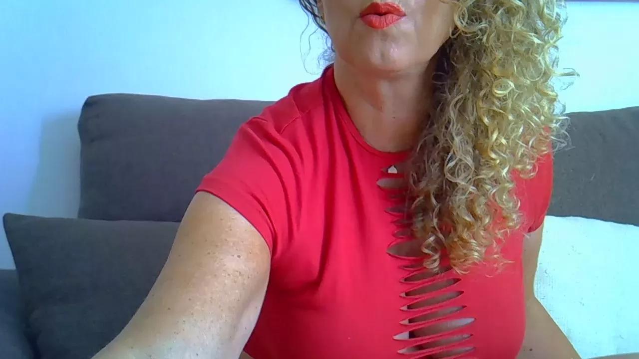 paulastar3 on Cam4 