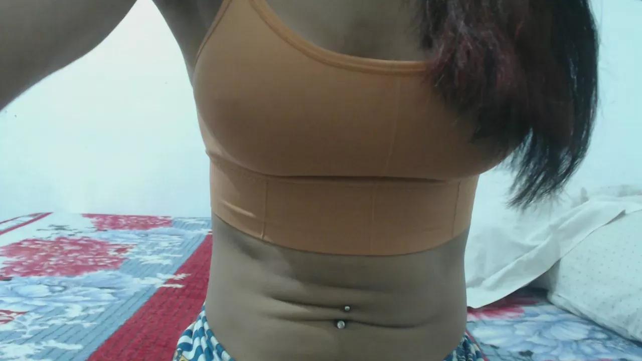 Paulinha7856341 on Cam4