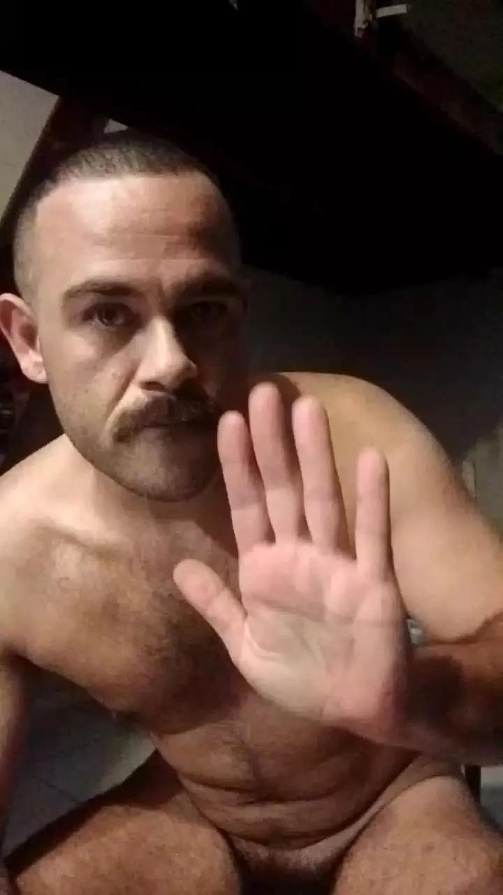 Peludoo3v on Cam4 