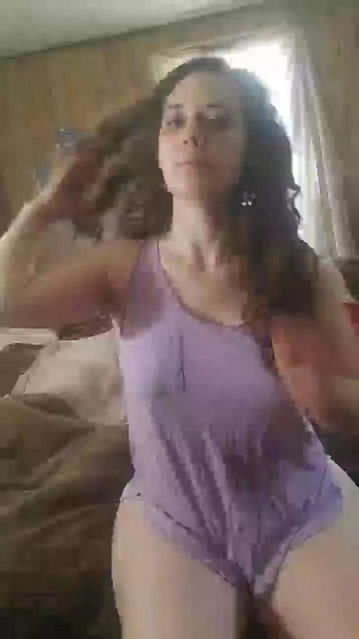 Perkytitsxo on Cam4 