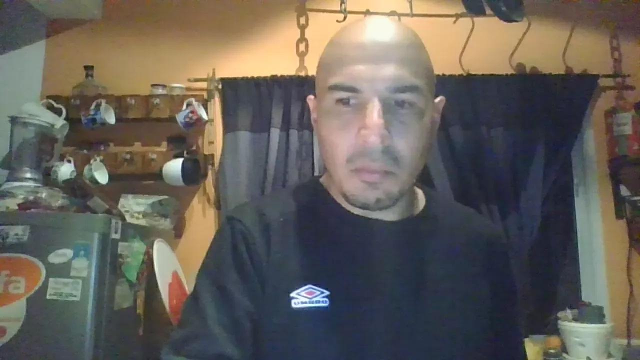 petiso37 on Cam4 