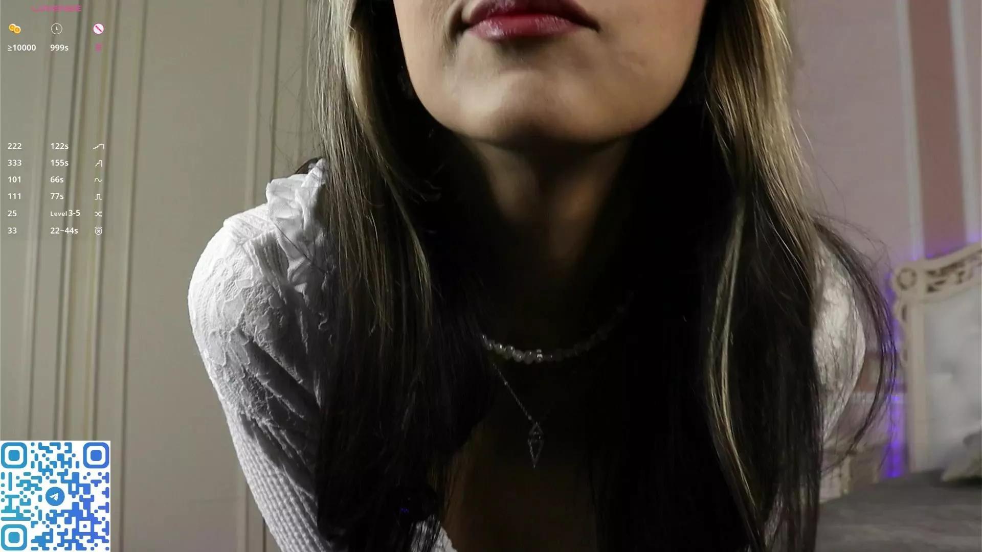 PetulaEsser on Cam4 