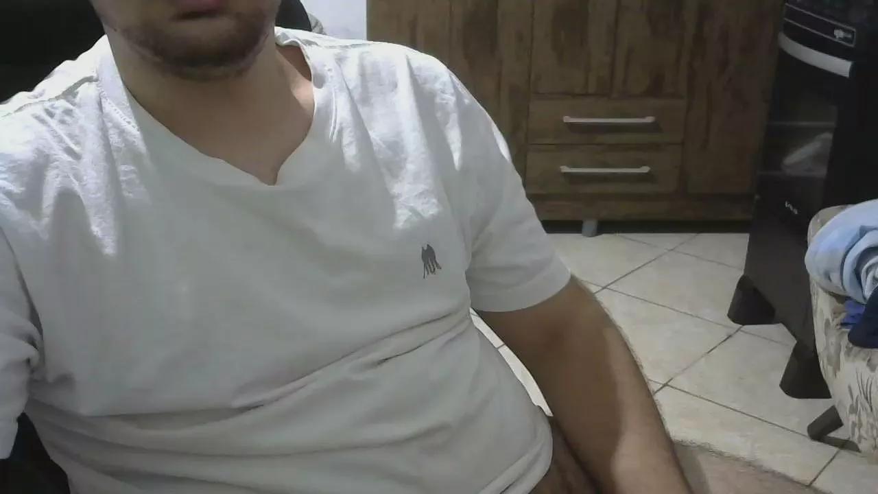 Offline pgkts on Cam4